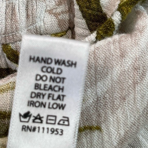 Papaya Leaf Print Strapless jumpsuit size large 100% Rayon - Picture 5 of 6